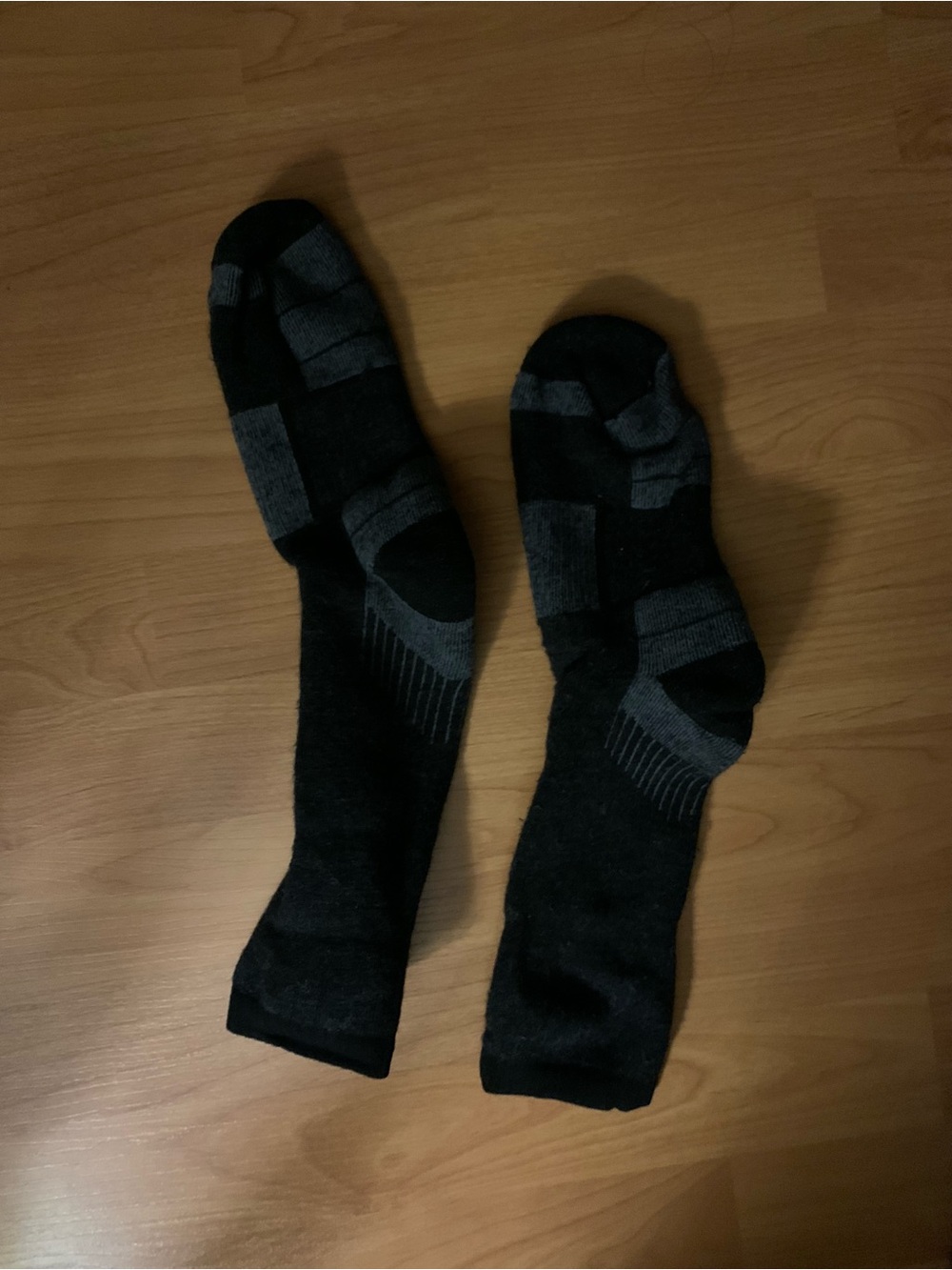 Men's Black & Gray Performance Crew Socks